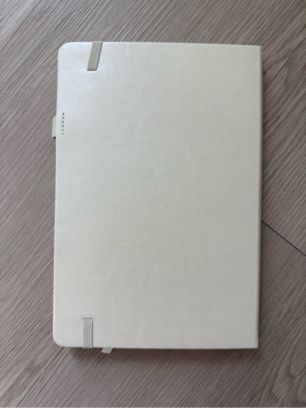 Note book - Picture 2 of 4